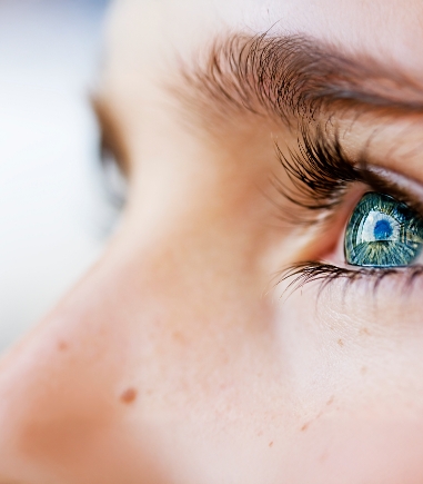 close-up-blue-eye-detail